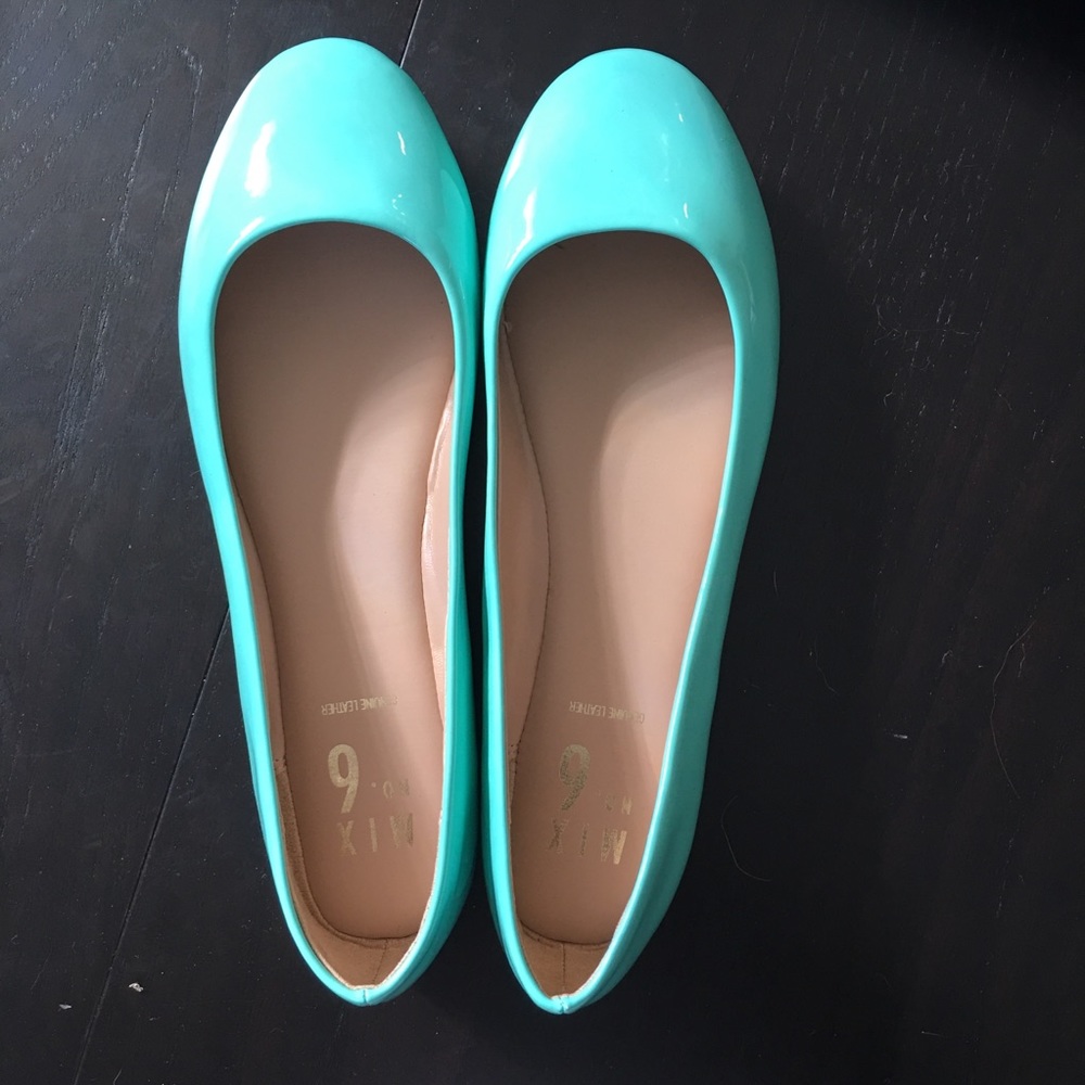Mix No. 6 Mint Ballet Flats NWOT